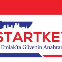 Photo prise au Startkey Emlak Genel Müdürlük par Halil A. le3/27/2018