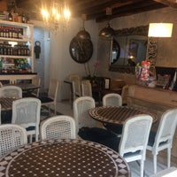 Foto tirada no(a) The Old Pharmacy por Dessertelfe em 9/21/2018