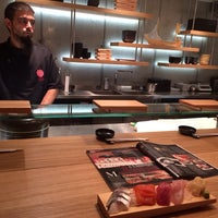 Foto diambil di Toro Sushi Lounge oleh Galovic R. pada 3/12/2014