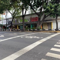 Photo taken at Mercado Independencia by Albert V. on 10/13/2019