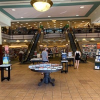 Photo taken at Barnes &amp;amp; Noble by Robert H. on 6/12/2022