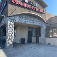 Photo taken at Sumo Asian Buffet &amp;amp; Grill by Robert H. on 7/24/2022