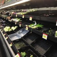 1/6/2013 tarihinde Janet W.ziyaretçi tarafından Walmart Supercentre'de çekilen fotoğraf