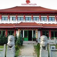 Photo taken at Kaiser Pavillon by k!c on 9/15/2014