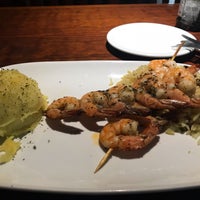 Photo taken at Red Lobster by Carlos B. on 10/12/2018