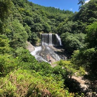 Photo taken at Ryumon Falls by じゅん on 8/13/2020