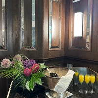 Photo taken at Waldorf Astoria Edinburgh - The Caledonian by Golnaz T. on 8/6/2023