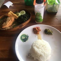 Ayam Goreng Lombok Idjo - 112 tips