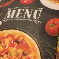 Photo taken at Pizza Hut by Gracia C. on 6/22/2019