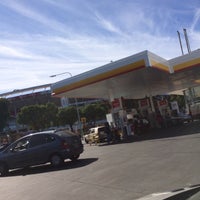 Photo taken at Shell by Felipiyo S. on 4/15/2014
