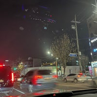 Photo taken at 신월사거리 by Namchul S. on 12/5/2022