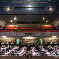 5/21/2014 tarihinde Admiral Theatreziyaretçi tarafından Admiral Theatre'de çekilen fotoğraf