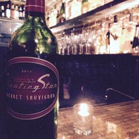 1/8/2015にMario R.がIl Vino Wine Barで撮った写真
