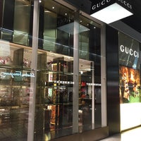 Photo taken at Gucci by Artur P. on 2/10/2016