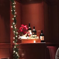 Photo taken at Fleming&amp;#39;s Prime Steakhouse &amp;amp; Wine Bar by Diana S. on 12/13/2018