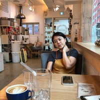 Photo taken at 카페 로띠르 by 태영 이. on 6/28/2019