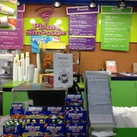 Photo taken at Planet Smoothie by Michi on 1/12/2013