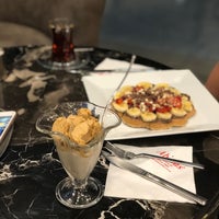 Photo taken at Ab&amp;#39;bas Waffle by Esma Tunçdemir on 7/14/2018