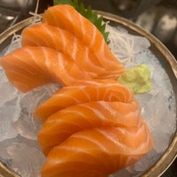 Photo taken at Sushi Hiro by Pimchaya K. on 1/8/2022