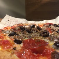 Photo taken at Mod Pizza by Ryan M. on 10/15/2016