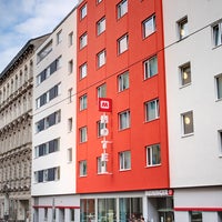 Photo taken at MEININGER Hotel Vienna Downtown Franz by MEININGER Hotels on 3/17/2014