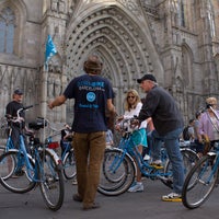 Photo taken at Born Bike Experience Tours Barcelona by Ernest on 4/20/2014