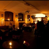 3/11/2014 tarihinde The Shamrock Inn - Irish Craft Beer Barziyaretçi tarafından The Shamrock Inn - Irish Craft Beer Bar'de çekilen fotoğraf