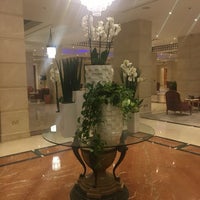 Photo taken at Doha Marriott Hotel by Dominique G. on 3/6/2019