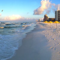 Снимок сделан в Hilton Sandestin Beach Golf Resort &amp;amp; Spa пользователем Hilton Sandestin Beach Golf Resort &amp;amp; Spa 6/23/2014