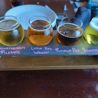 Photo taken at Iron Hill Brewery &amp;amp; Restaurant by Lover of Beer on 11/7/2022