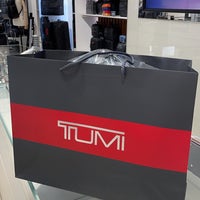 Photo taken at The Tumi Store by Ken-G on 10/16/2021