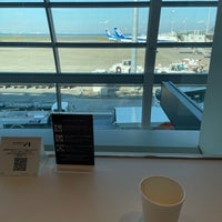 Photo taken at Airport Lounge - South by Ken-G on 4/25/2024