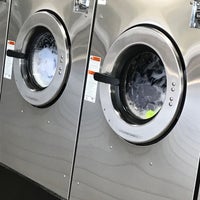 Photo taken at speed queen washers and dryers by Dònskï A. on 3/27/2017