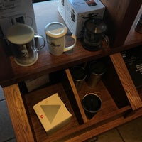 10/1/2016에 Dònskï A.님이 Peet&#39;s Coffee &amp; Tea에서 찍은 사진