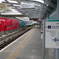 Photo taken at Custom House (for ExCeL) DLR Station by Eric R. on 9/27/2016