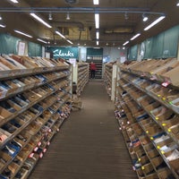 clarks outlet san diego