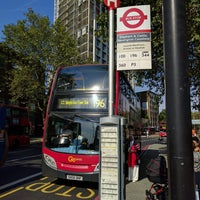buses from elephant and castle