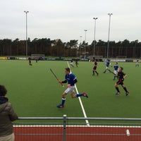 Photo taken at Hockeyvereniging &amp;quot;Hockey Ons Devies&amp;quot; (H.O.D.) by Belinda K. on 11/23/2013