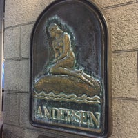 Photo taken at ANDERSEN CAFE by Rafael S. on 8/10/2016