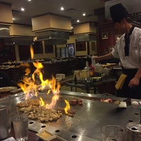 Снимок сделан в Sakura Japanese Steak, Seafood House &amp;amp; Sushi Bar пользователем MeRiH 🏆 S. 12/2/2015