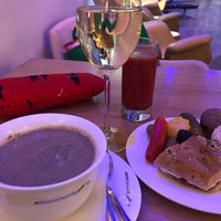 Photo taken at Business Class Blues Lounge by Маша М. on 12/4/2017