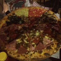 5/24/2015 tarihinde Arturo_osoziyaretçi tarafından Pizza Rizza'de çekilen fotoğraf