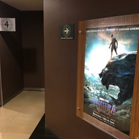 Photo taken at Cinemex Platino by Rafa J. on 2/17/2018