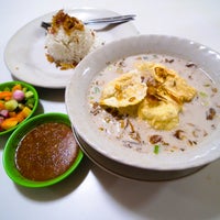 Photo taken at Soto Betawi H. Ma&amp;#39;ruf Cabang Rawamangun by Soto Betawi H. Ma&amp;#39;ruf Cabang Rawamangun on 3/13/2014