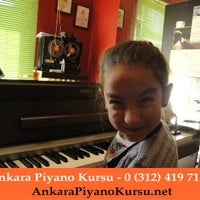 Foto scattata a Ankara Piyano Kursu da Ankara Piyano Kursu il 3/14/2014