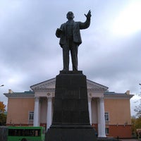 Photo taken at Площадь им. Ленина / Lenina square by Eudakimau Е. on 10/1/2012