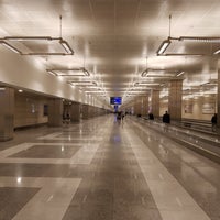 Photo taken at Atatürk Havalimanı Metro İstasyonu by 05 Y. on 12/28/2017
