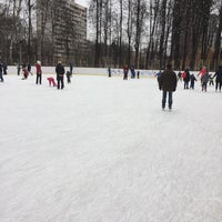 Каток метелица в бабушкинском парке