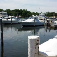 Meeting House Creek Inn Now Closed Seafood Restaurant In Aquebogue