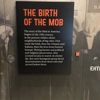 Foto diambil di The Mob Museum oleh R. J. pada 1/19/2023